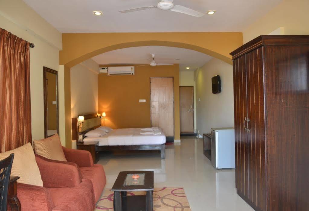Silver Sands Holiday Village Candolim Luaran gambar